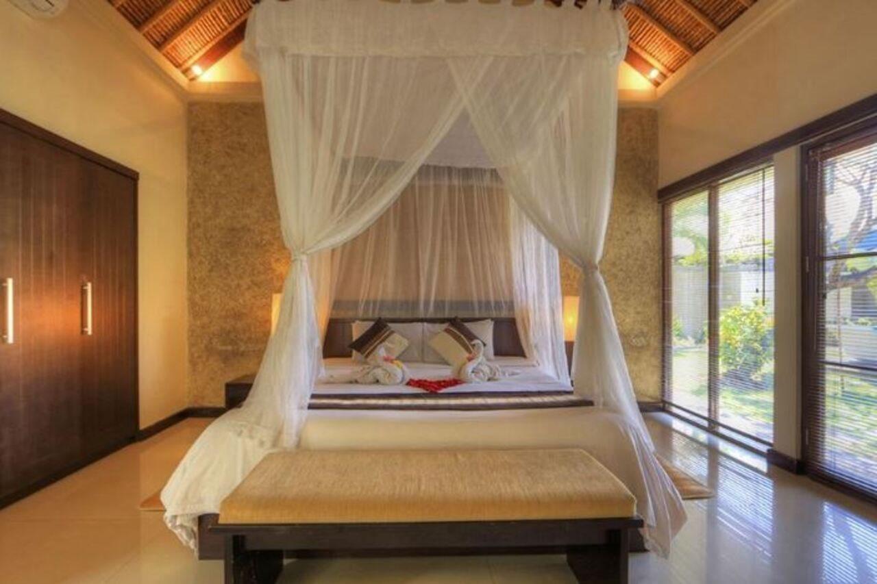 Bali Rich Villas Seminyak  Exterior photo