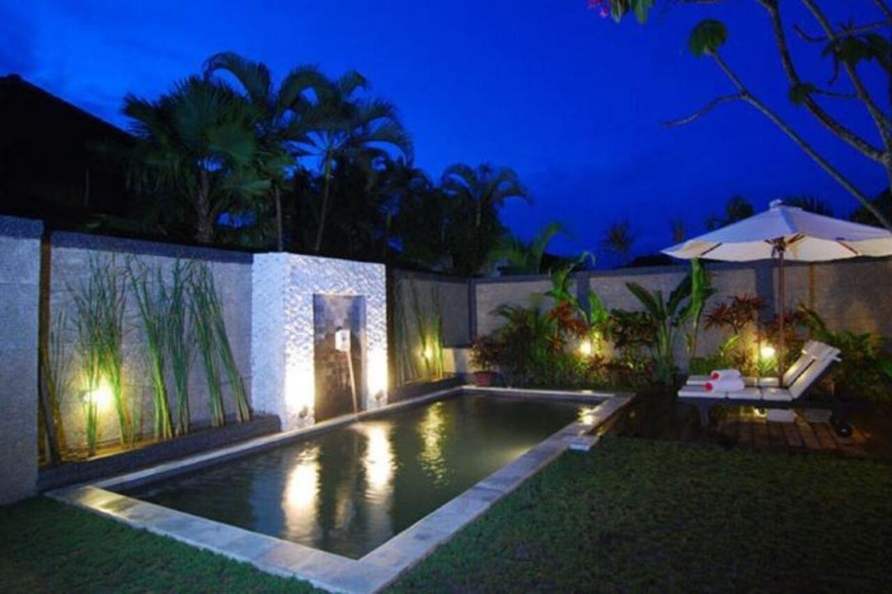 Bali Rich Villas Seminyak  Exterior photo