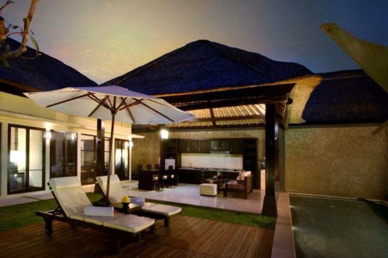 Bali Rich Villas Seminyak  Exterior photo