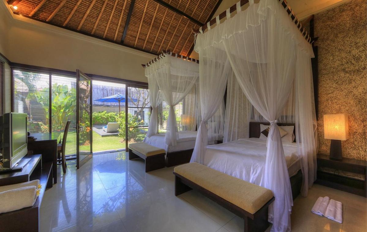 Bali Rich Villas Seminyak  Exterior photo