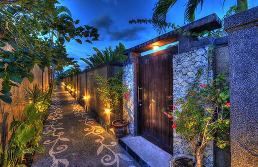 Bali Rich Villas Seminyak  Exterior photo