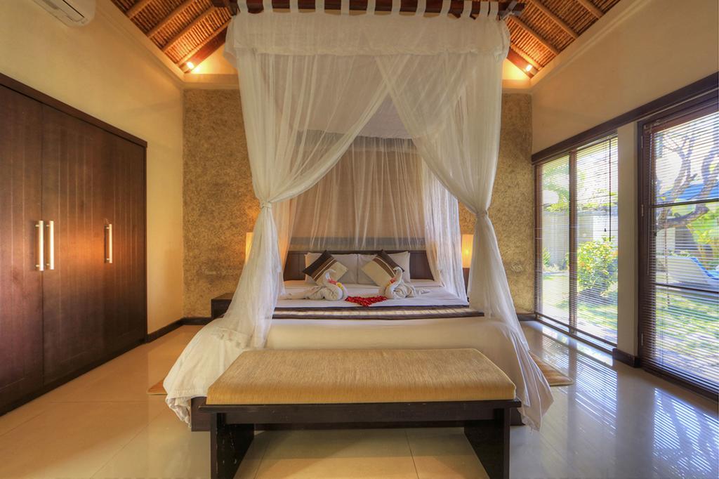 Bali Rich Villas Seminyak  Exterior photo