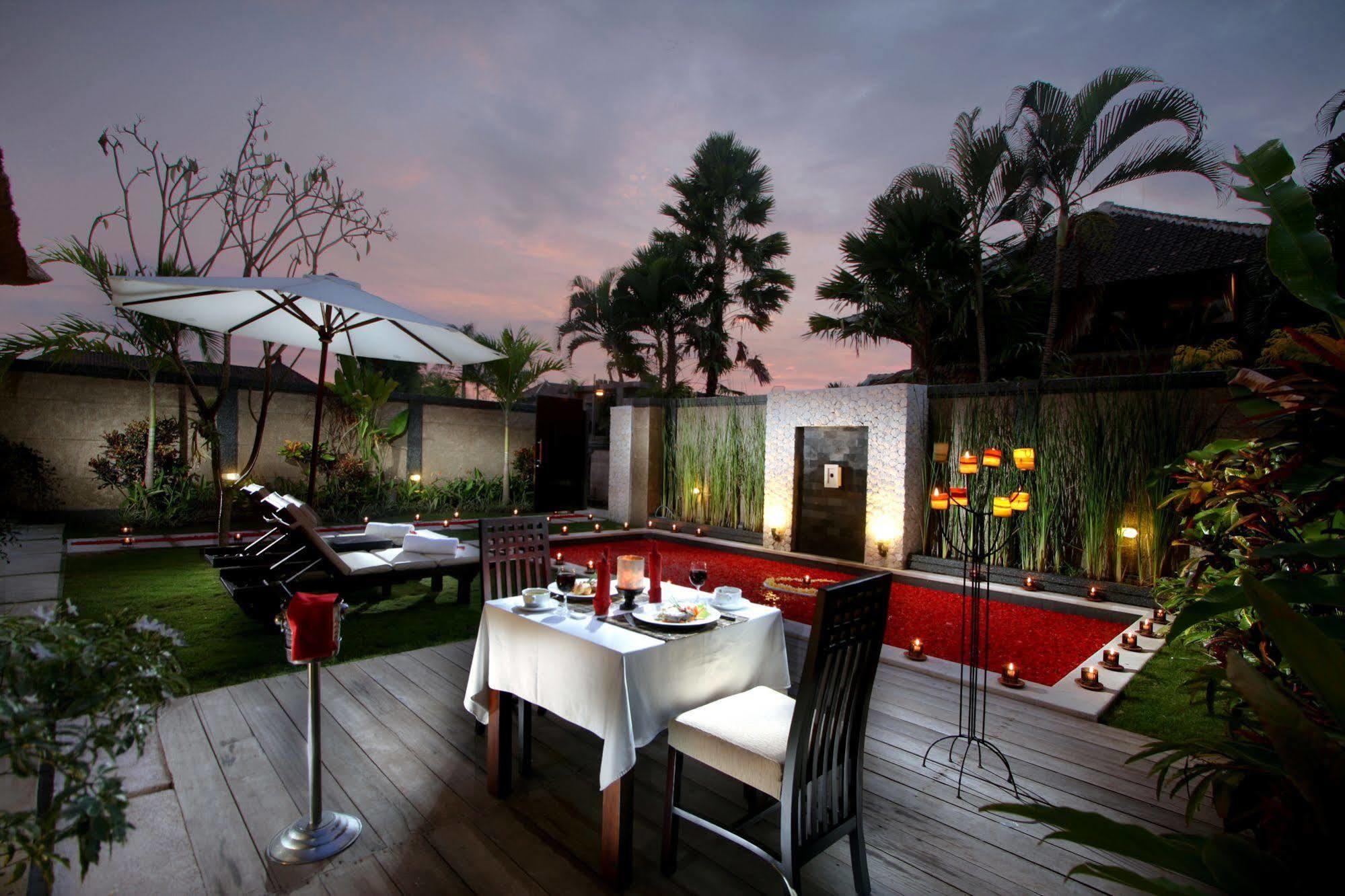 Bali Rich Villas Seminyak  Exterior photo